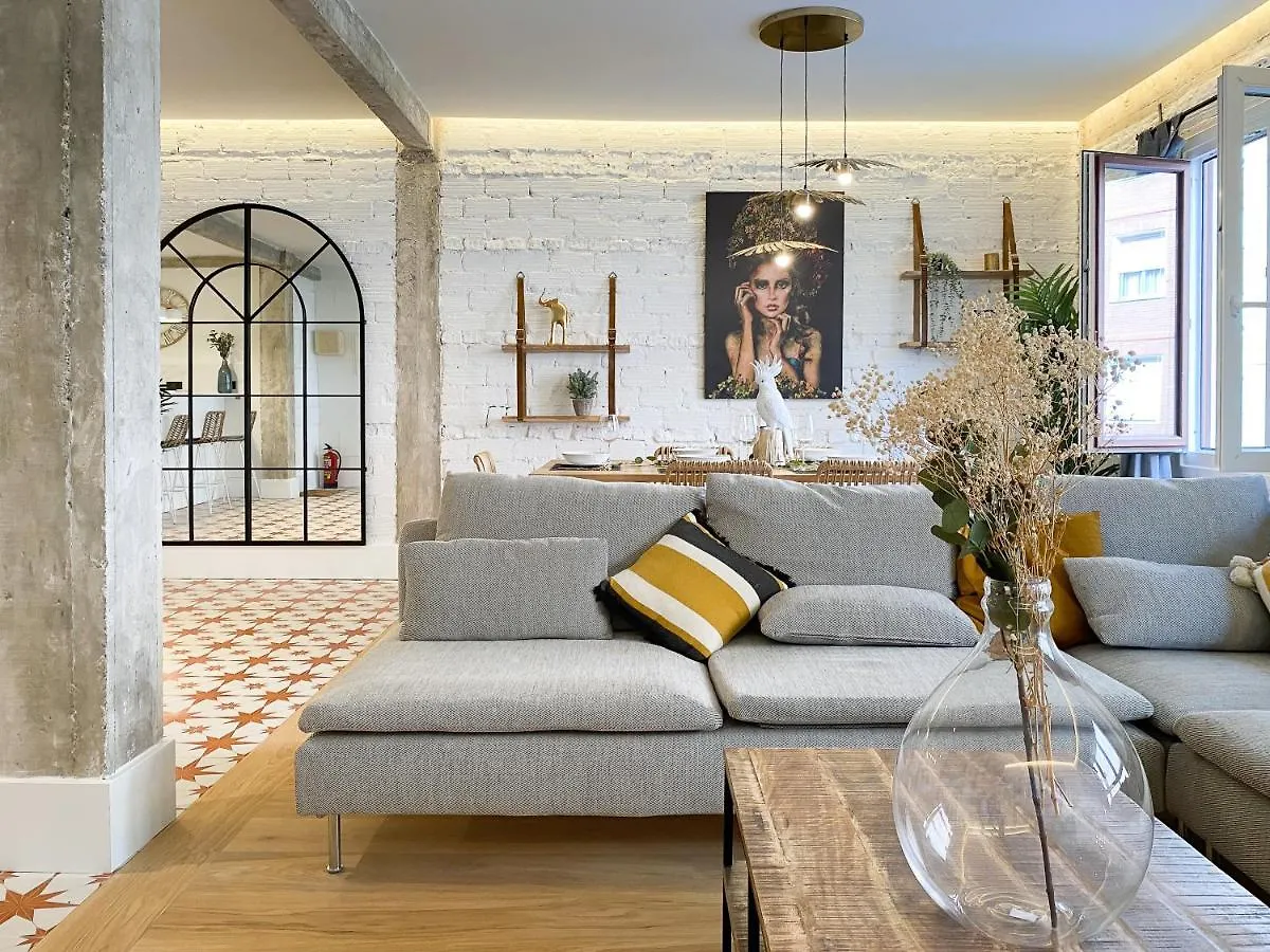 Amplio Y Moderno Apartamento Con Tarima Refrescante By Staynnapartments Bilbao